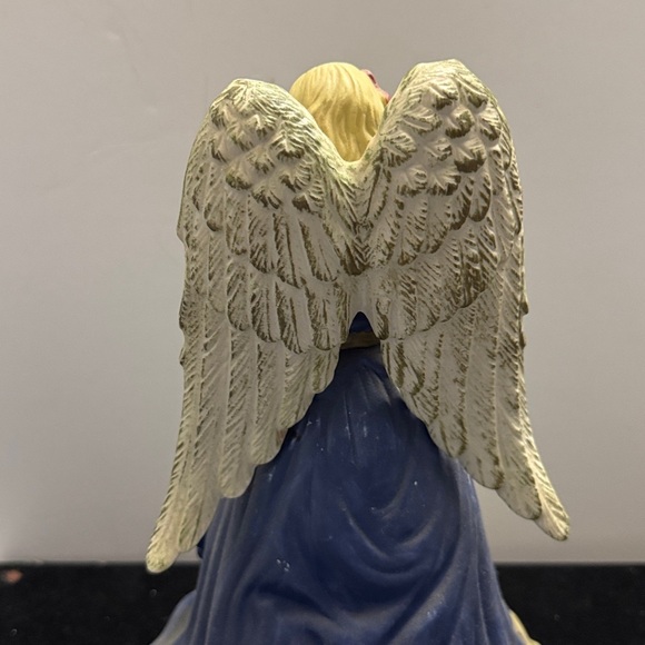 Vintage Debco Brand 10.5” Angel with Harp Ceramic Figurine - Picture 4 of 6